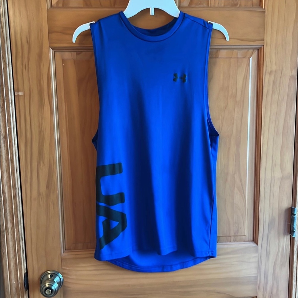 Under Armour mens Tank Top.